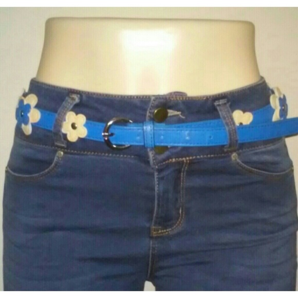 Blue Flower Belt - Picture 3 of 3